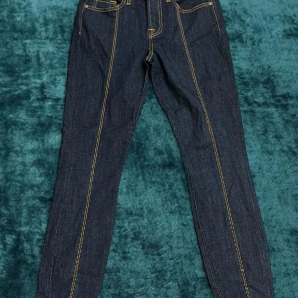 7-for-all-mankind Women's Navy and Blue Jeans